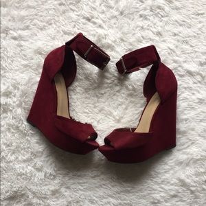 Charlotte Russe Wine Wedges